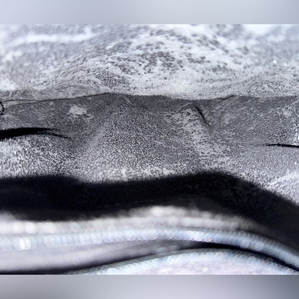 Gucci Diana Black Tote - Picture 8 of 10